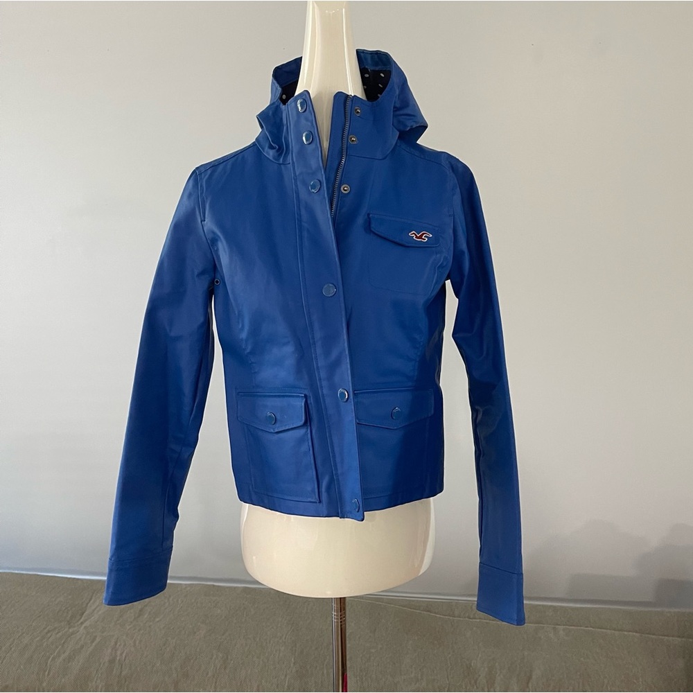 🌸 Hollister Rain Coat